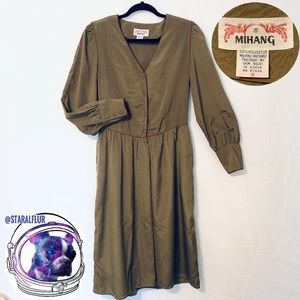VINTAGE Mihang Long Sleeve Button Dress